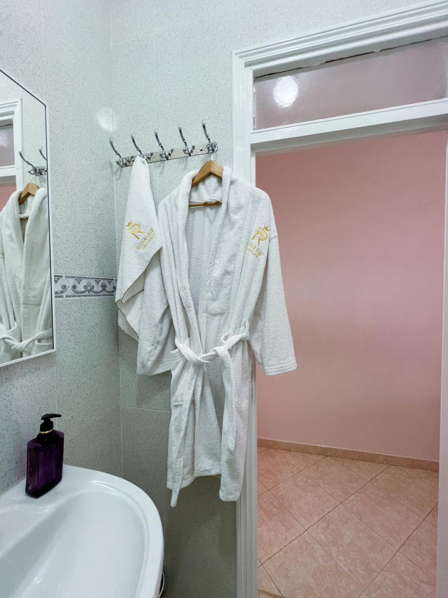 Rif Appartment Al-Ḥoseyma Esterno foto